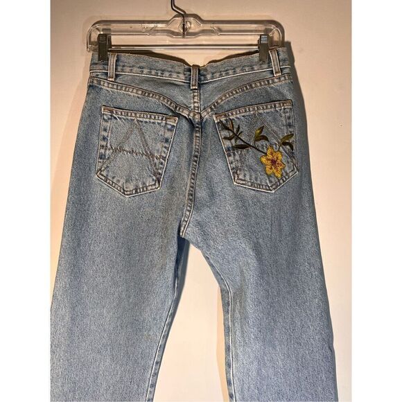 Yellow Flower Cache Jeans \ Size 4 - Picture 6 of 8